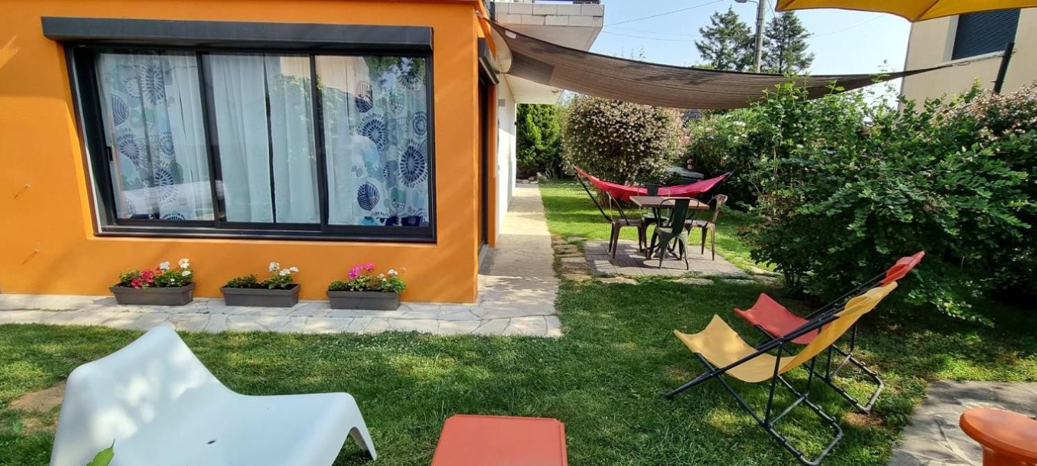 La Maison Pop Appartement Meuble Independant Avec Jardin Romans-sur-Isère Exterior foto